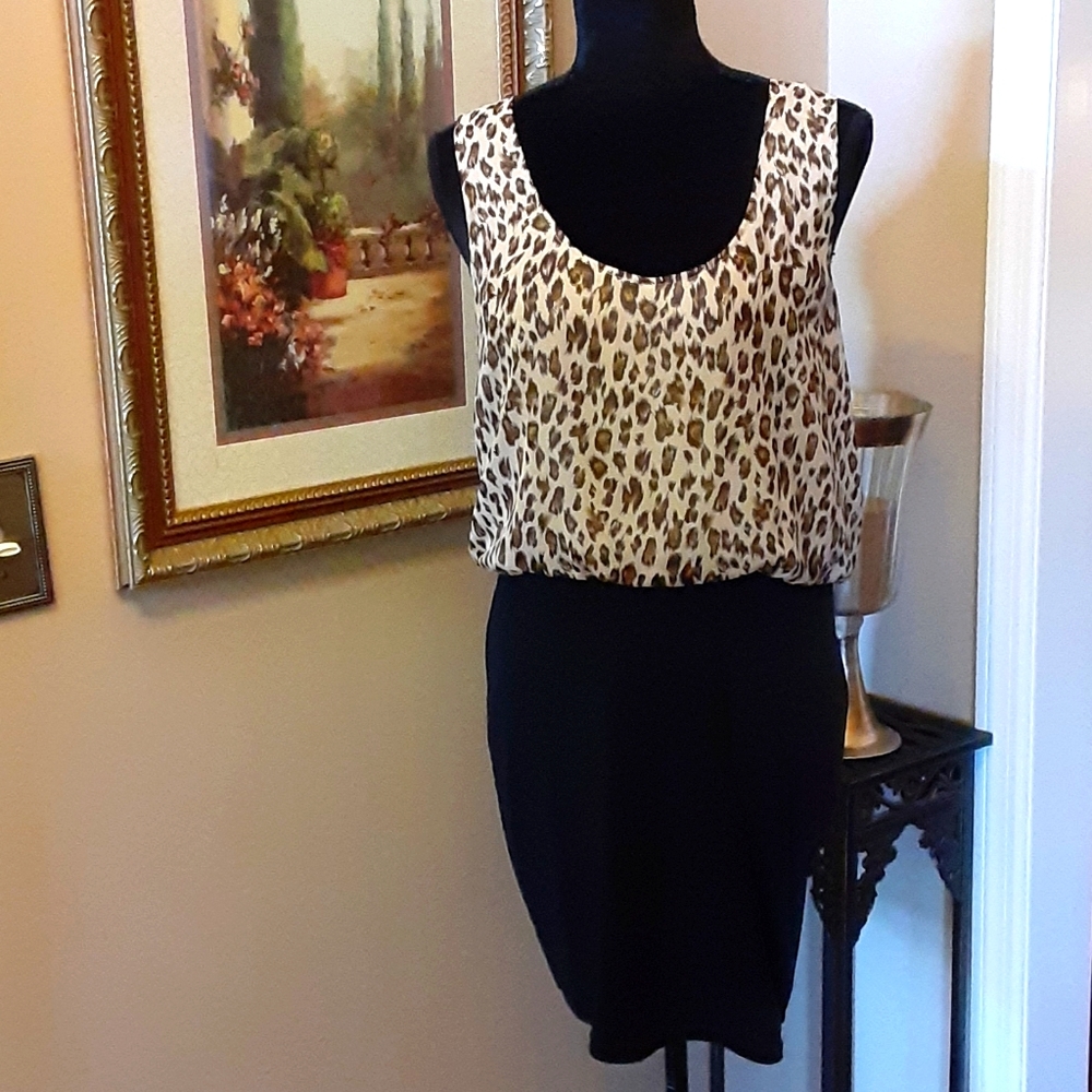 Charlotte Russe leopard & black sleeveless stretch mini dress size Large EUC…